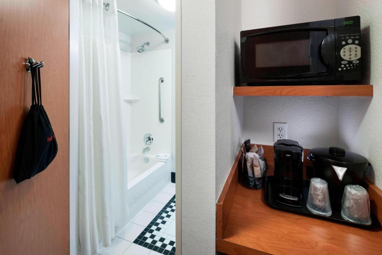 Fairfield Inn & Suites By Marriott Austin Parmer Tech Ridge Екстер'єр фото